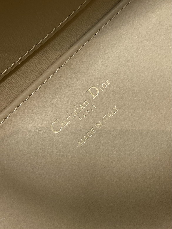 Dior Toujours 20x18 5x22cm yz_11