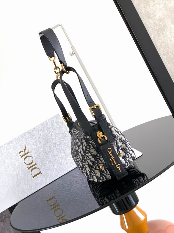 FGA-M2416UTZQ 25.5X14.5X14cm WP 1