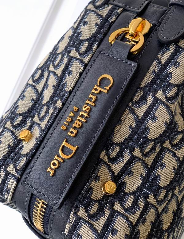 FIA-M2417UTZQ 33X16X15cm WP 4