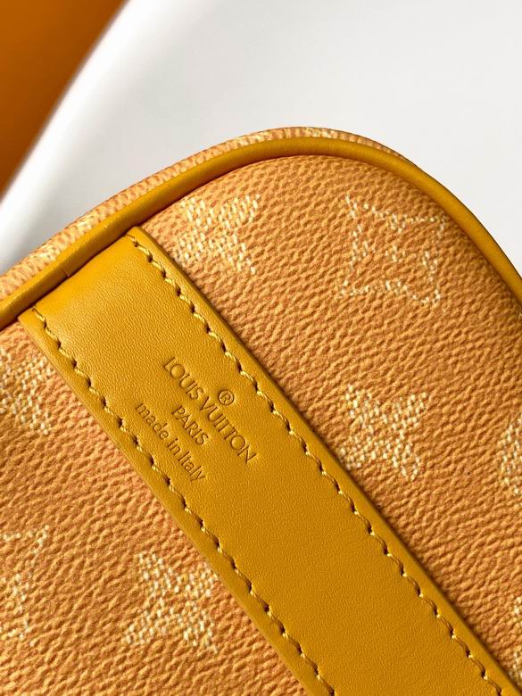 Keepall M13166 25X15X11cm WP 6