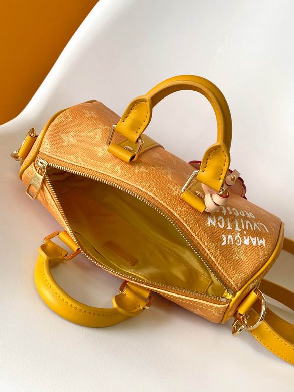 Keepall M13166 25X15X11cm WP 7