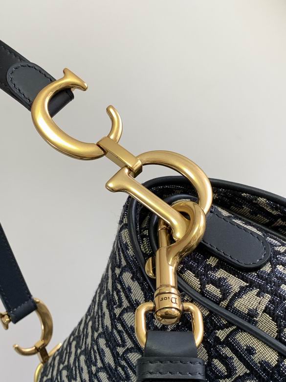 M0455 25.5X20X6.5cm WP 4