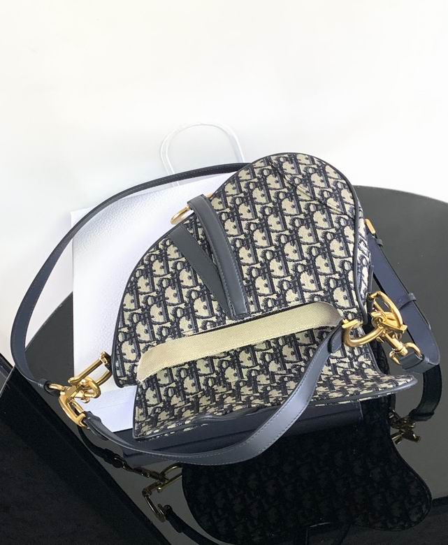 M0455 25.5X20X6.5cm WP 6