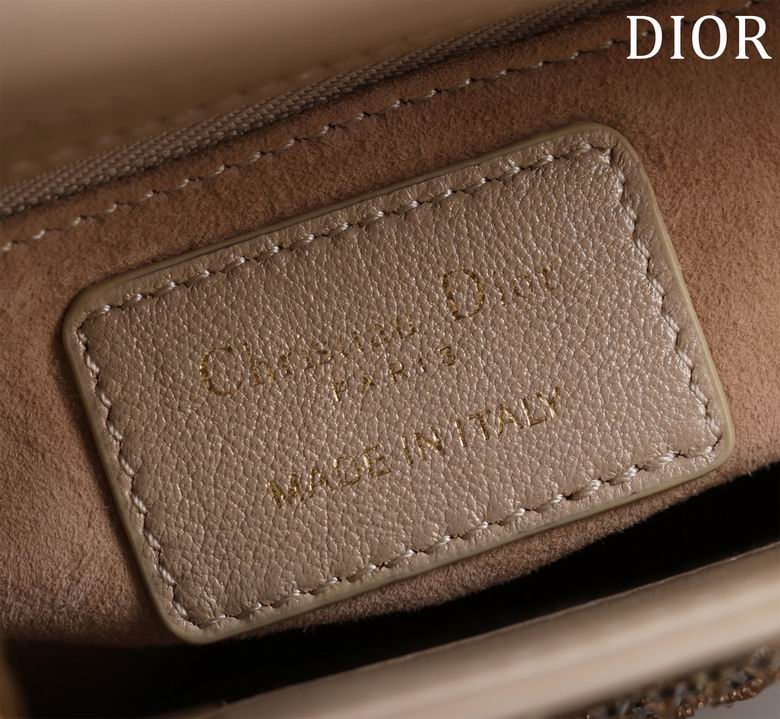 M0505 17X15X7cm HX 16色 106