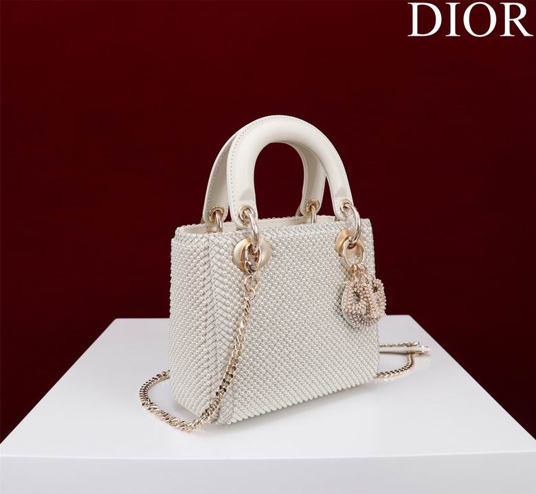 M05051 17X15X7cm HX 1