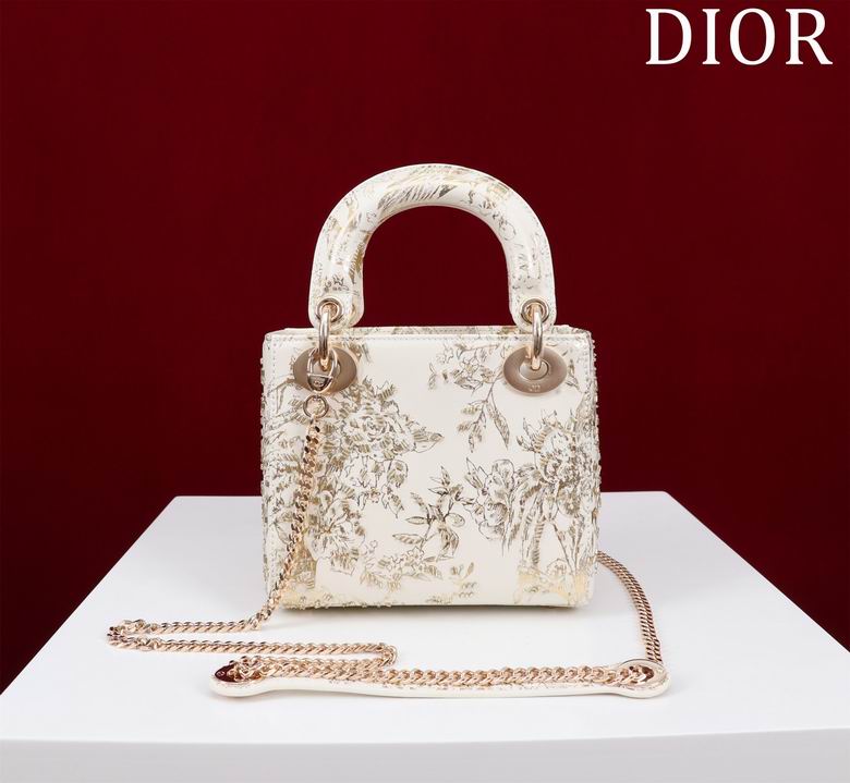 M050588 17X15X7cm HX 2