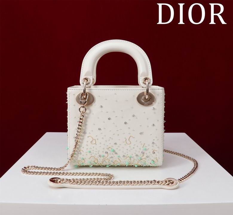 M05059 17X15X7cm HX 2