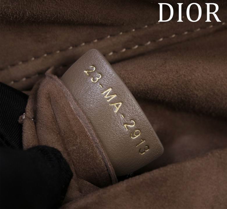 M0540 26X13.5X5cm HX 32色 52