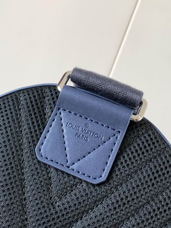 M11601 20X30X4cm WP 6