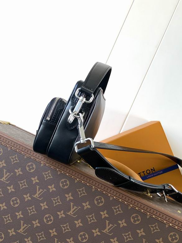 M13987 25X17.5X11cm WP 1