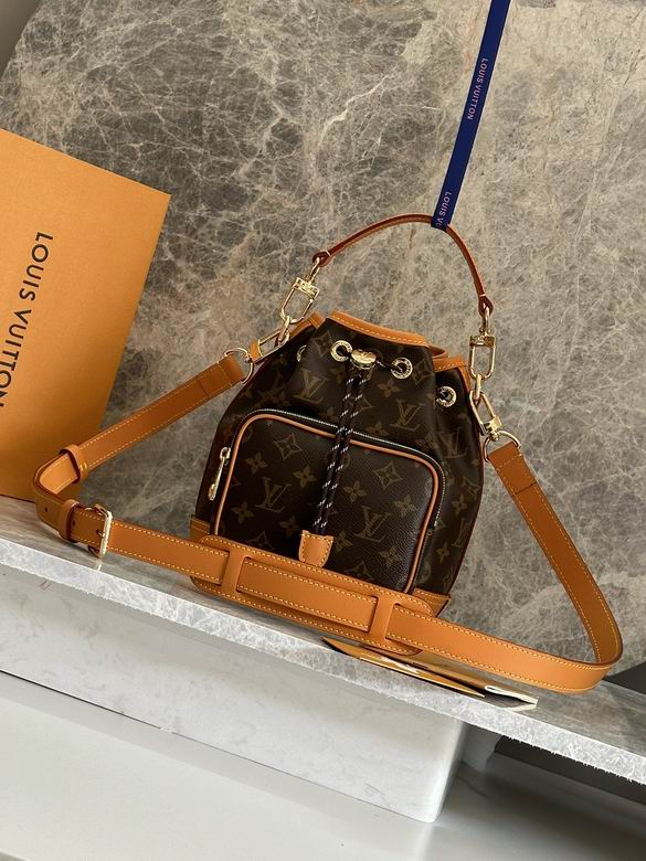 M14017 24X16X22cm WP 0