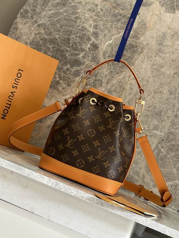 M14017 24X16X22cm WP 2