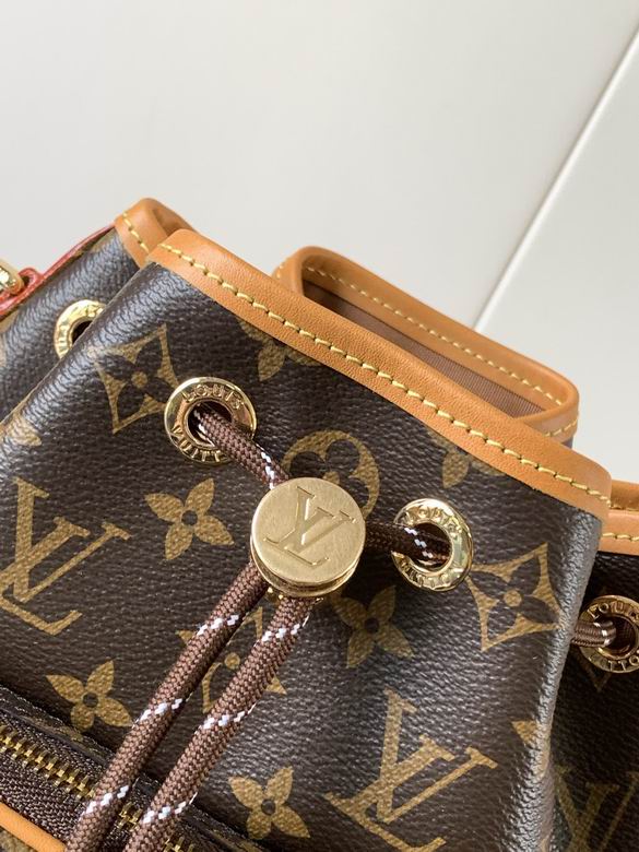 M14017 24X16X22cm WP 5