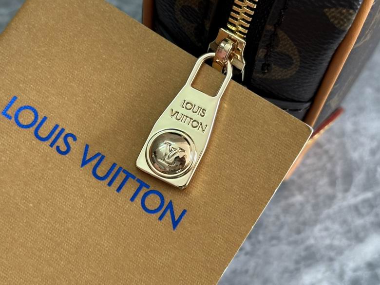 M14058 13X6.5X20cm WP 6