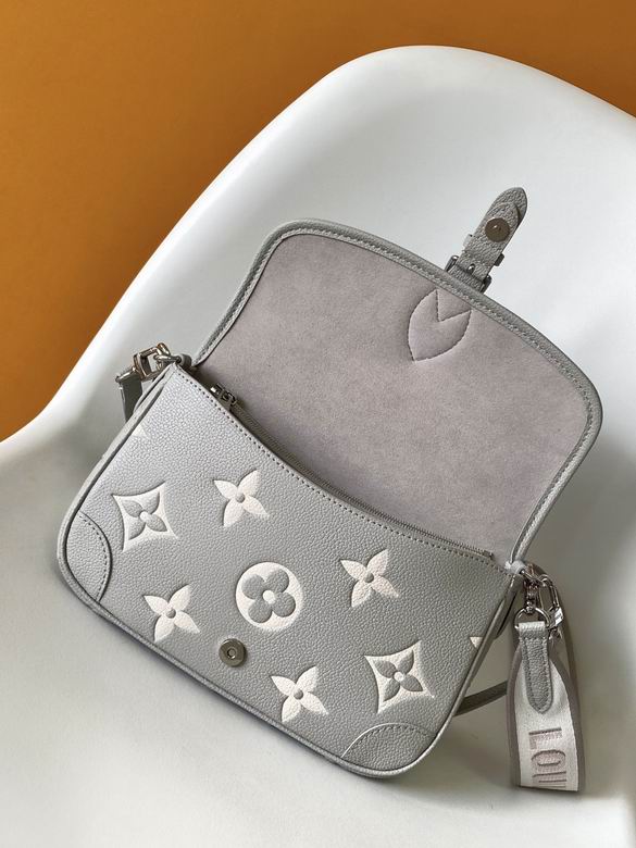 M14214 23X16X8.5cm WP 6