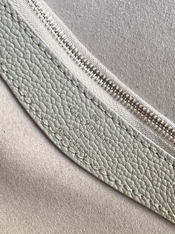 M14214 23X16X8.5cm WP 8