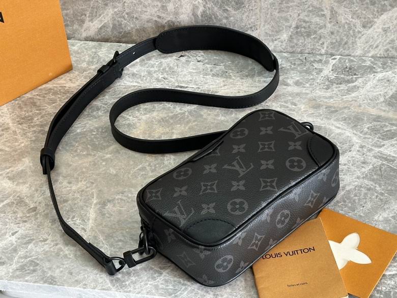 M14253 13X6.5X20cm WP 3