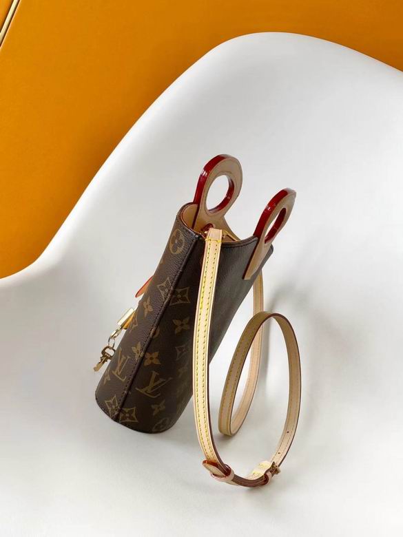 M14680 12X18X7cm WP 1