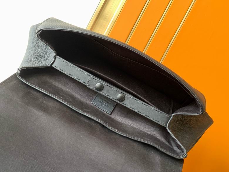 M21367 30X40X13cm WP 8