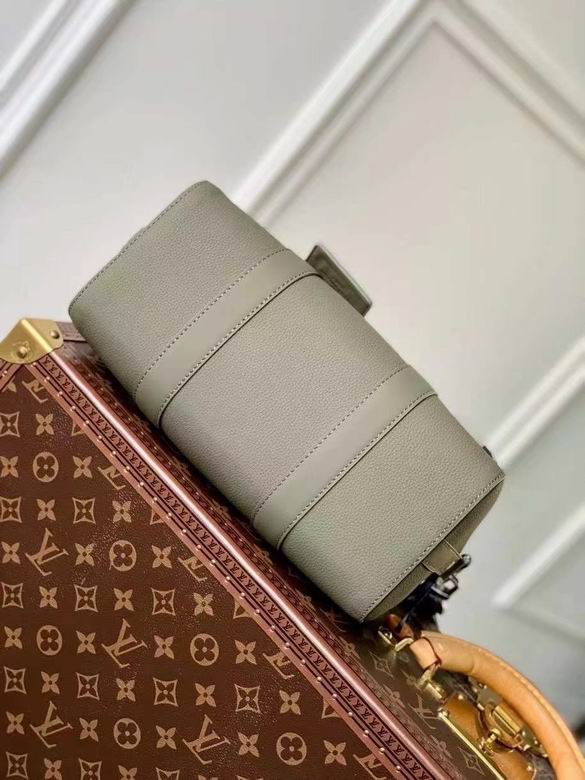 M21437 27X17X13cm WP 3