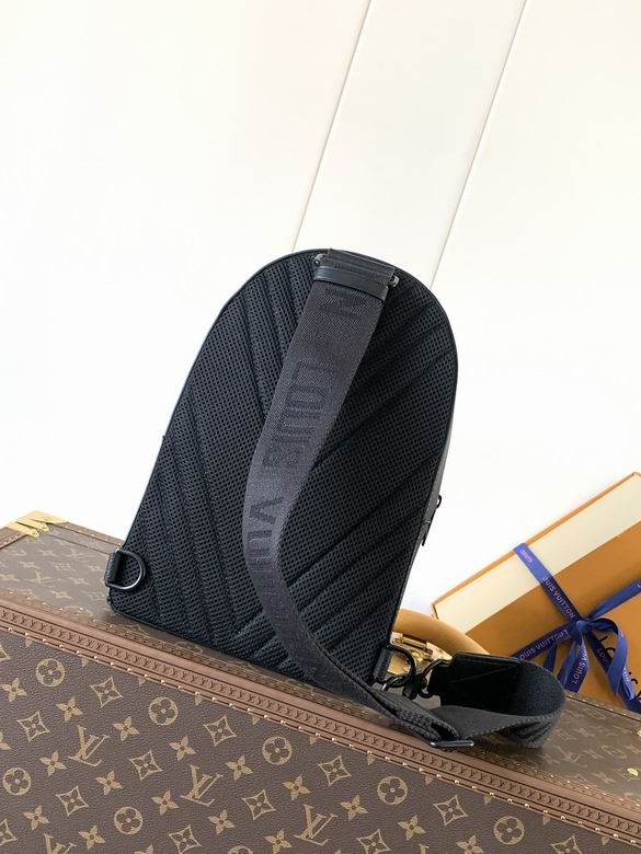 M23736 20X30X4cm WP 2