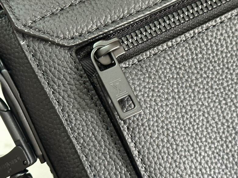 M24769 22X16.5X7cm WP 5