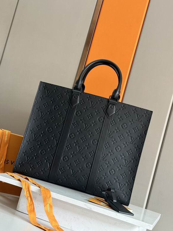 M24786 41X33X14cm WP 0