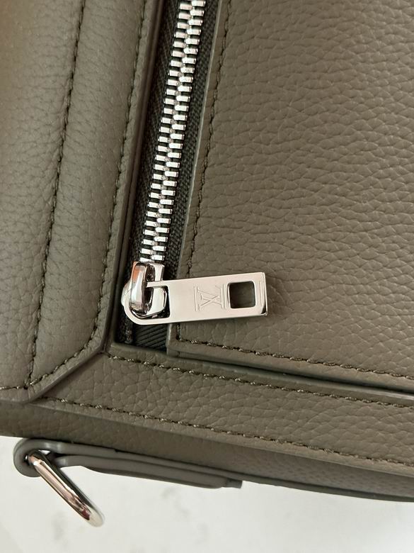 M25125 22X16.5X7cm WP 6