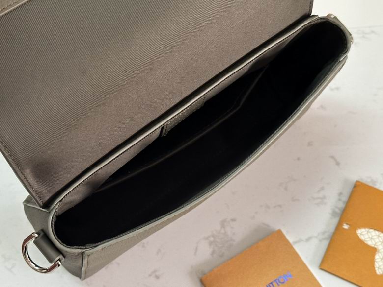 M25125 22X16.5X7cm WP 8