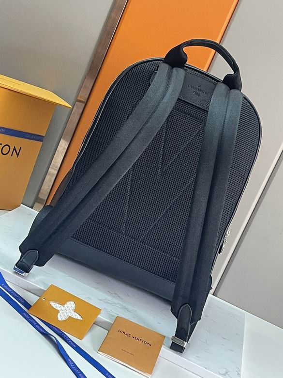 M30857 31X39X14cm WP 2