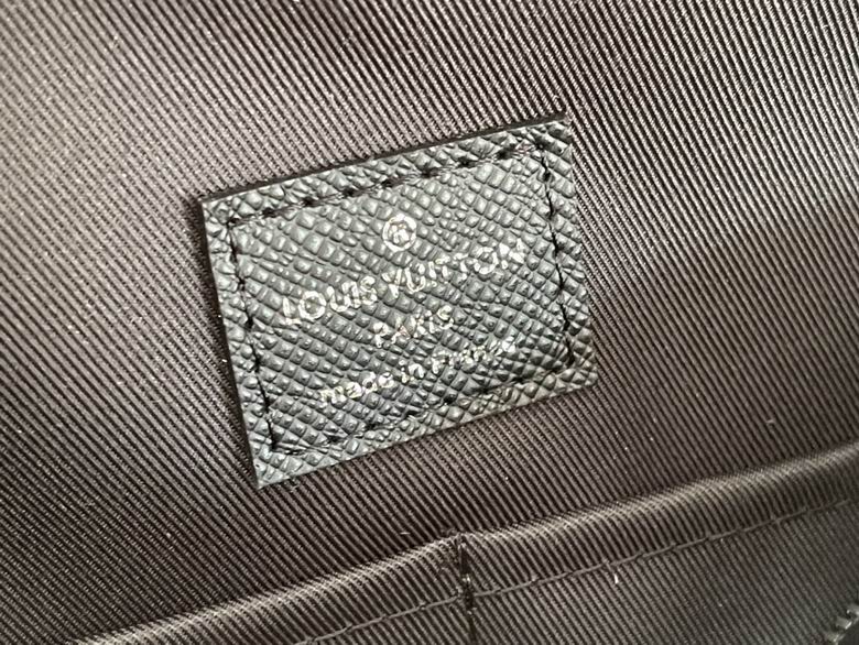 M30857 31X39X14cm WP 8