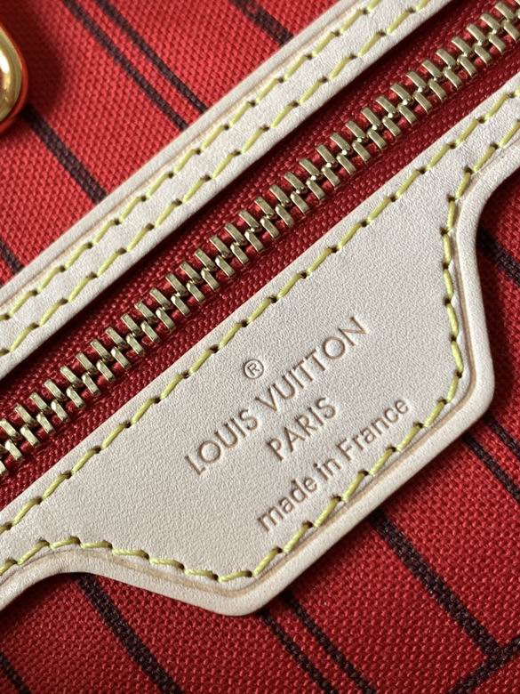 M41177 32X29X17cm WP 7