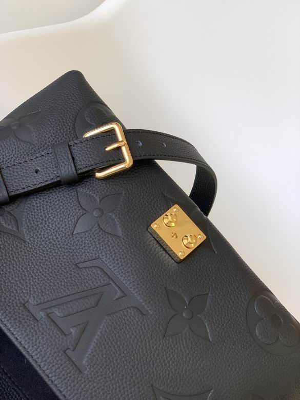 M45976 30X19.5X11cm WP 6