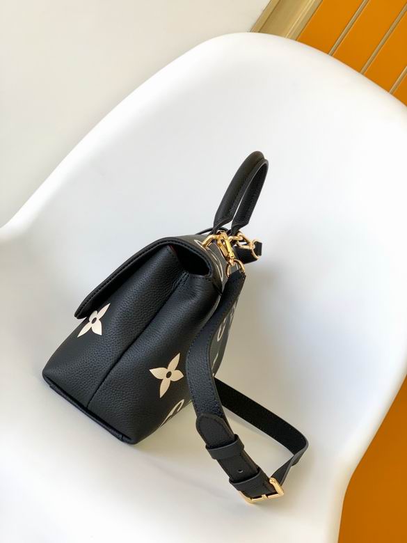 M45978 24X17X8.5cm WP 1