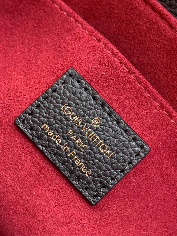 M45978 24X17X8.5cm WP 8