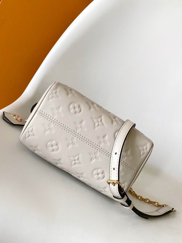 M46397 20.5X13.5X12cm WP 3