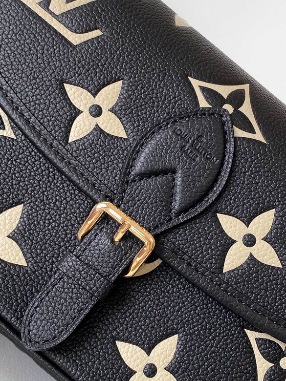 M46584 23X16X8.5cm WP 4