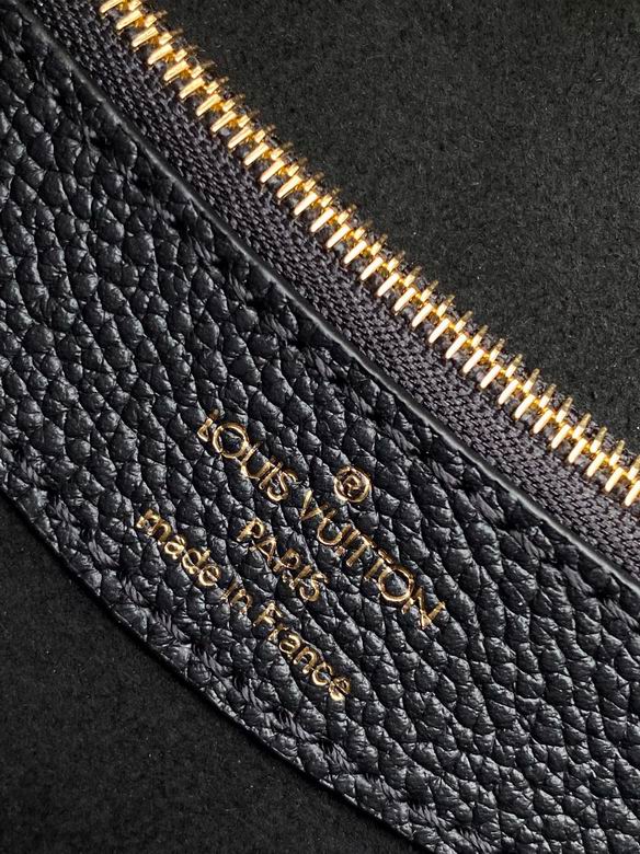 M46584 23X16X8.5cm WP 8