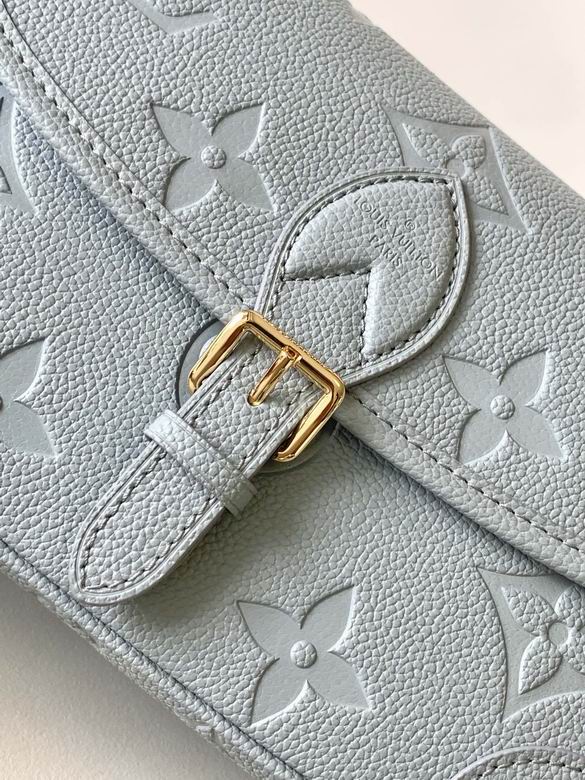 M46846 23X16X8.5cm WP 5