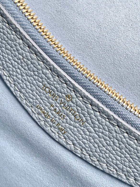 M46846 23X16X8.5cm WP 8