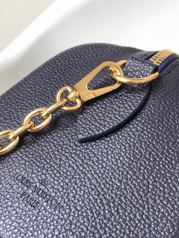 M47048 20.5X13.5X12cm WP 6