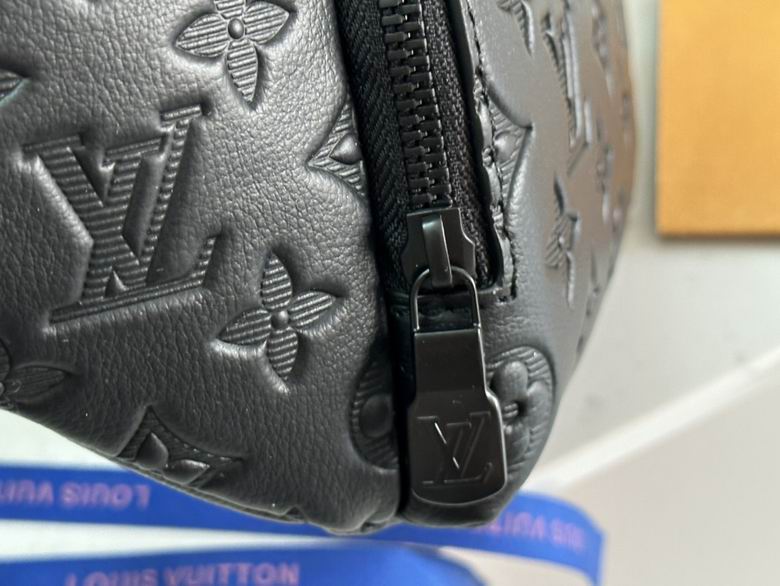 M47058 30X15X8cm WP 4