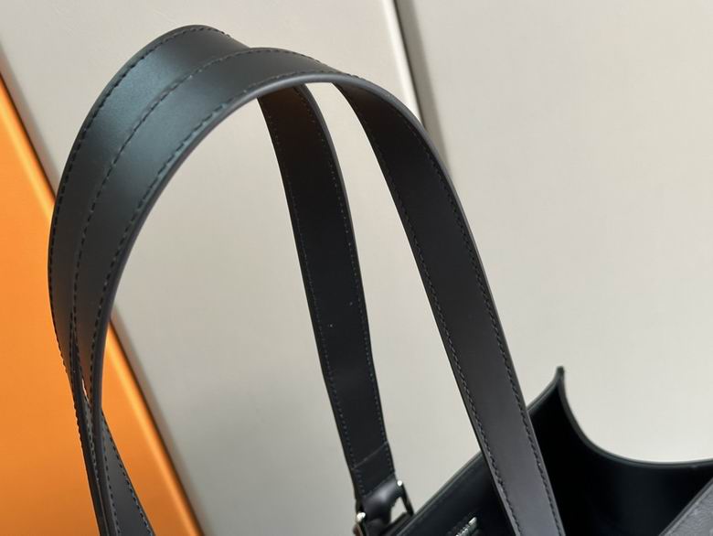 M47059 41X33X14cm WP 5