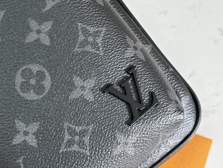 M47137 16X33X5.7cm WP 4