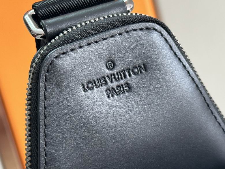 M47137 16X33X5.7cm WP 7