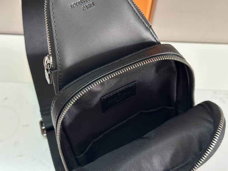 M47137 16X33X5.7cm WP 8