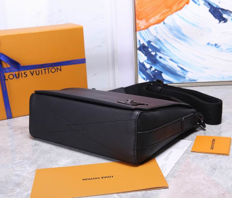 M57080 30.5X24X10cm WP 4