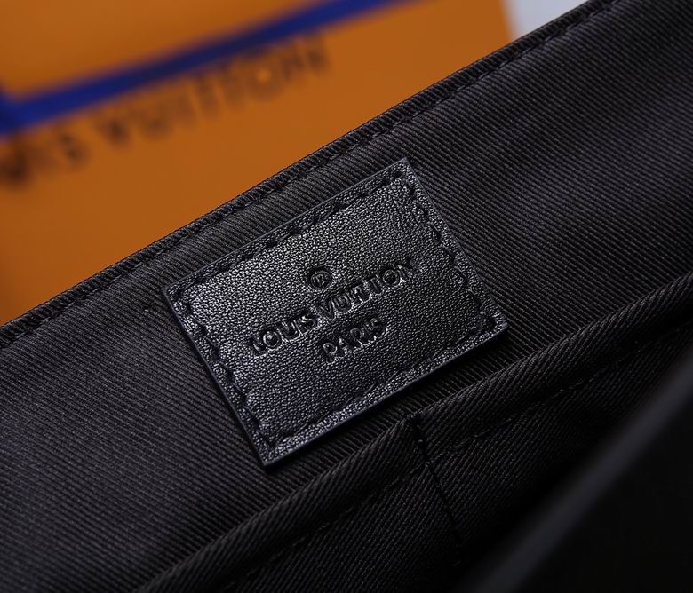 M57080 30.5X24X10cm WP 8