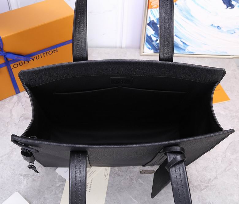 M57308 36.5X34X13cm WP 7