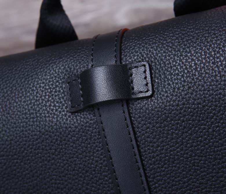 M58644 30X42X17cm WP 5